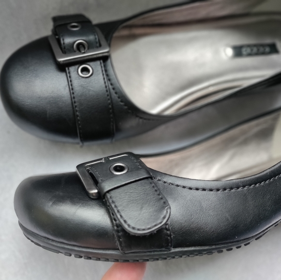 Ecco | Black Leather Wedge Shoes with Silver Buckle Womens Size 38 Womens 8 - Picture 10 of 13
